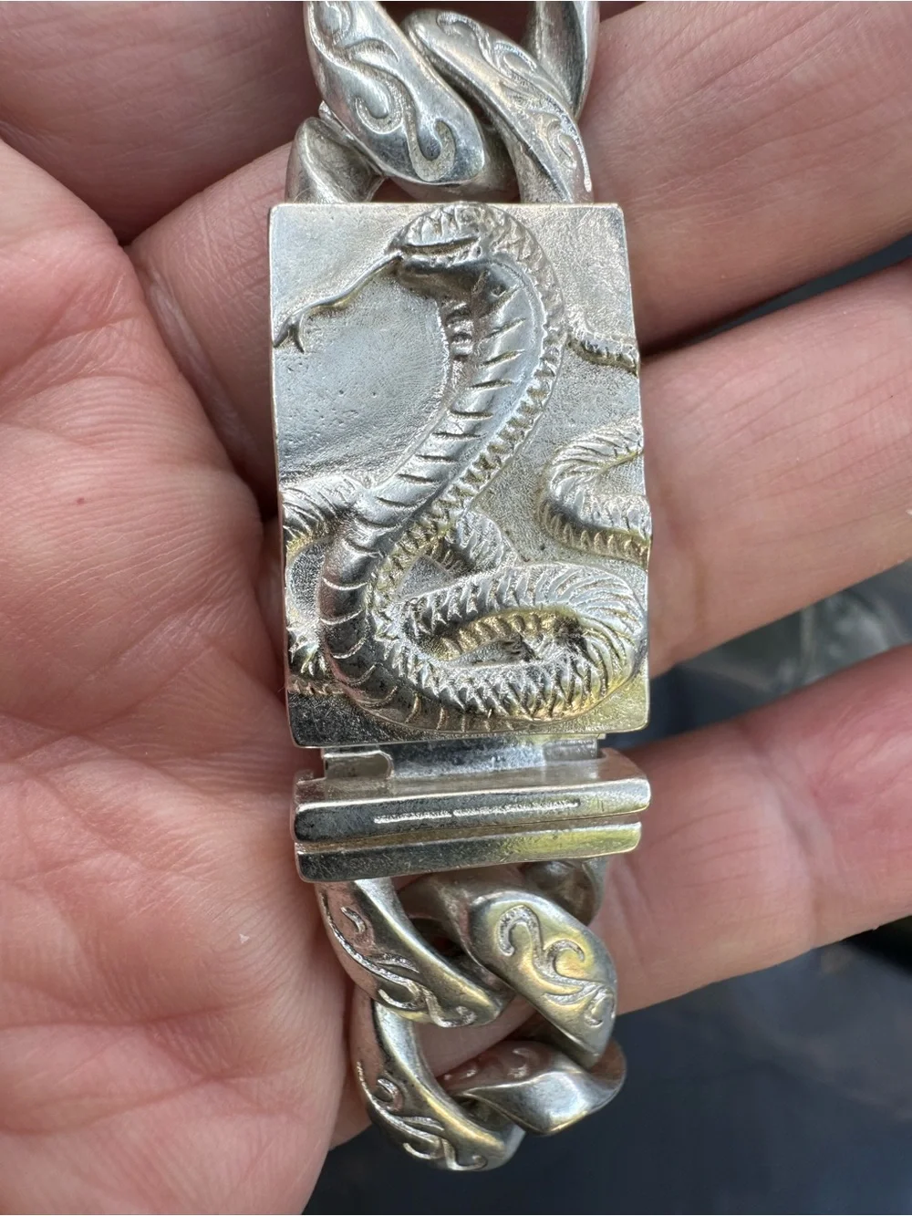 Men's Silver-Tone Serpent Link Bracelet - Sculpted Chain Design